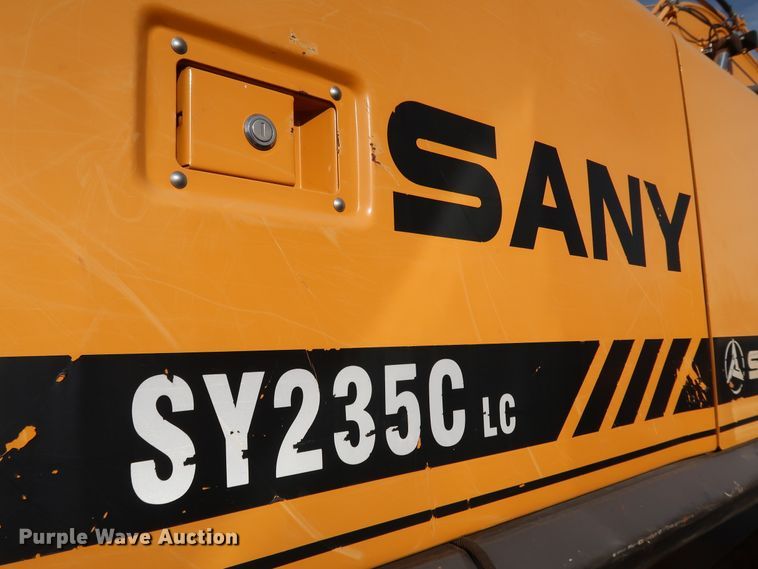 image for item IY9010 2016 Sany SY235C-LC  excavator