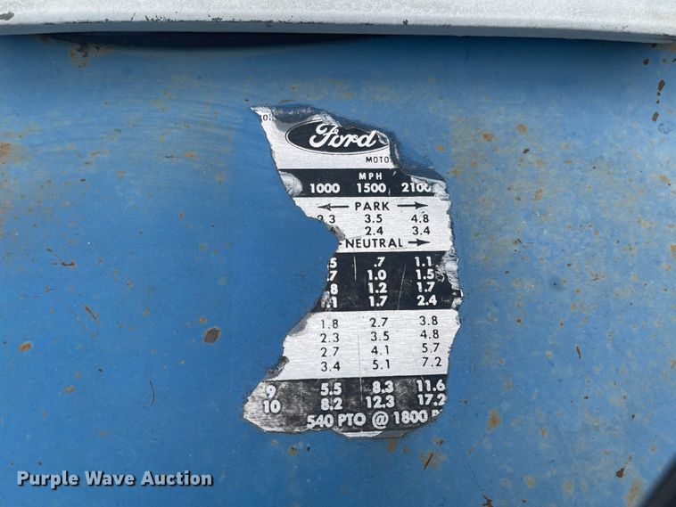 image for item IY9802 Ford 3000  tractor