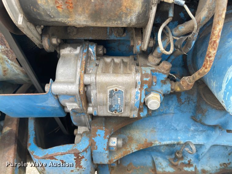 image for item IY9802 Ford 3000  tractor