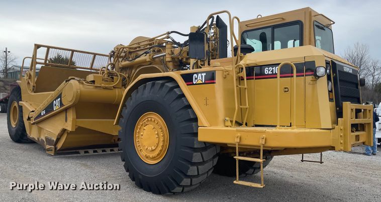 image for item IY9803 2006 Caterpillar 621G  scraper