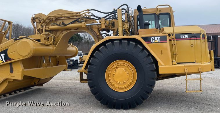 image for item IY9803 2006 Caterpillar 621G  scraper
