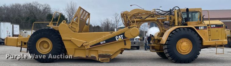 image for item IY9803 2006 Caterpillar 621G  scraper