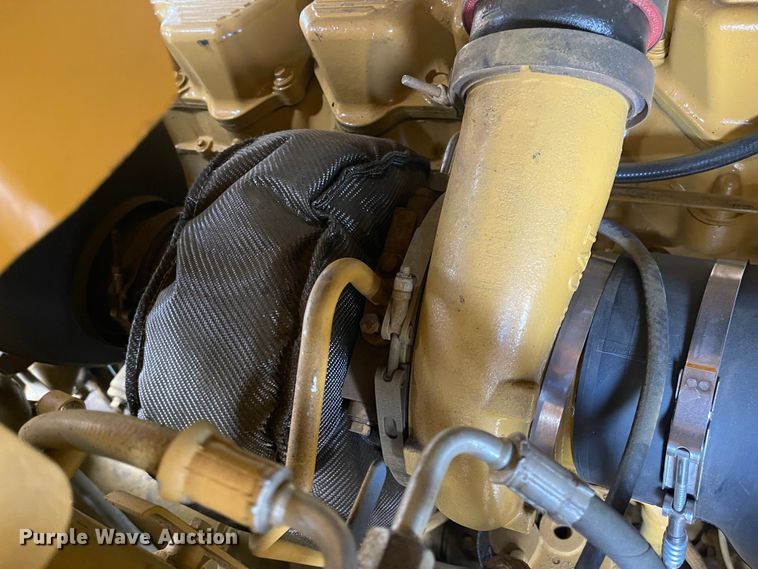 image for item IY9803 2006 Caterpillar 621G  scraper