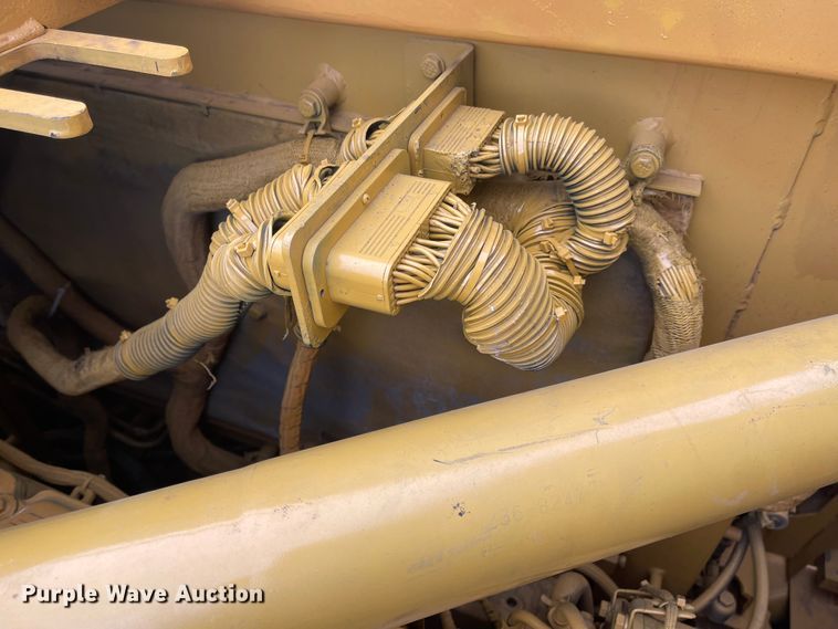 image for item IY9803 2006 Caterpillar 621G  scraper