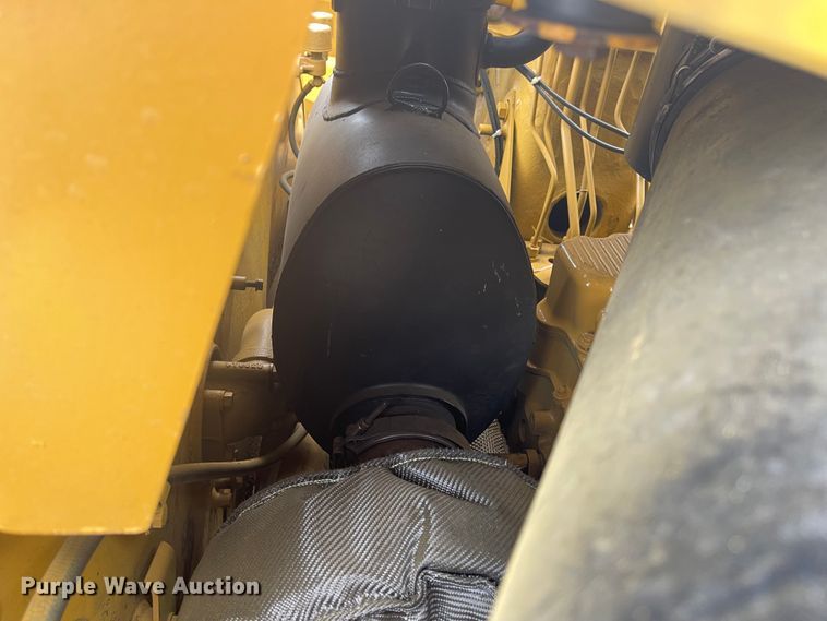 image for item IY9803 2006 Caterpillar 621G  scraper