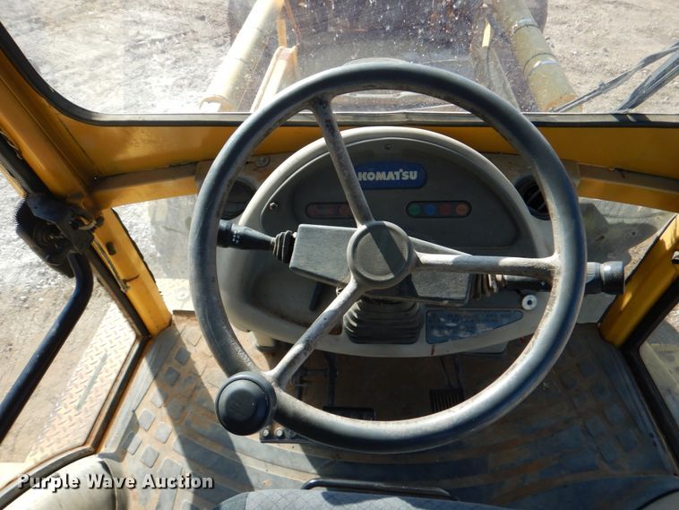 image for item JD9481 2004 Komatsu WB140-2N  backhoe