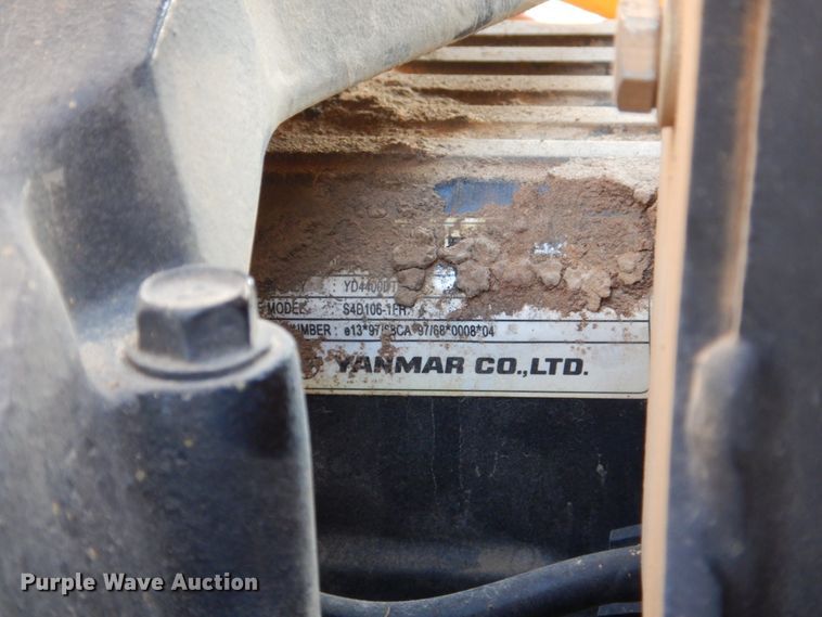 image for item JD9481 2004 Komatsu WB140-2N  backhoe