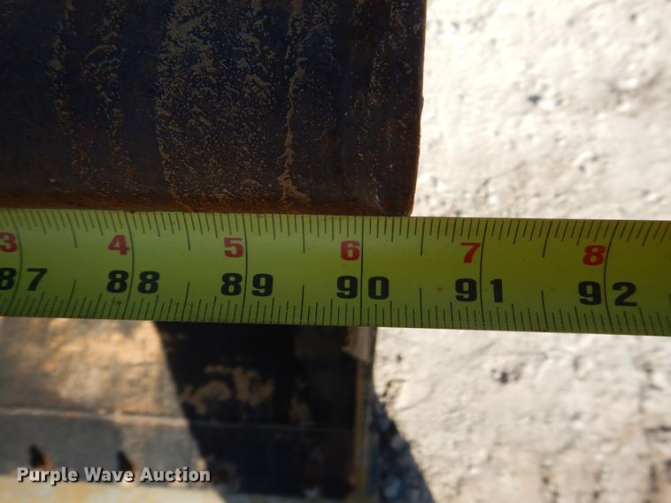 image for item JD9481 2004 Komatsu WB140-2N  backhoe