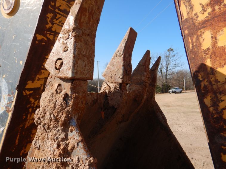 image for item JD9481 2004 Komatsu WB140-2N  backhoe