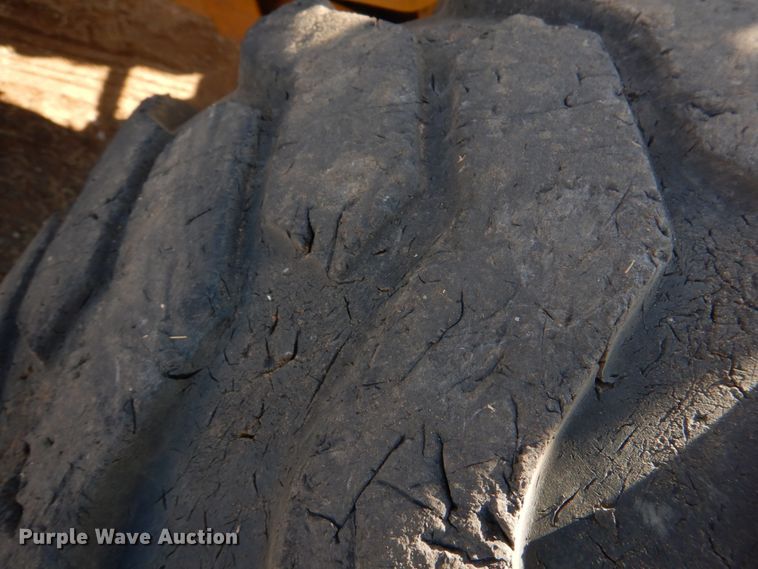 image for item JD9481 2004 Komatsu WB140-2N  backhoe