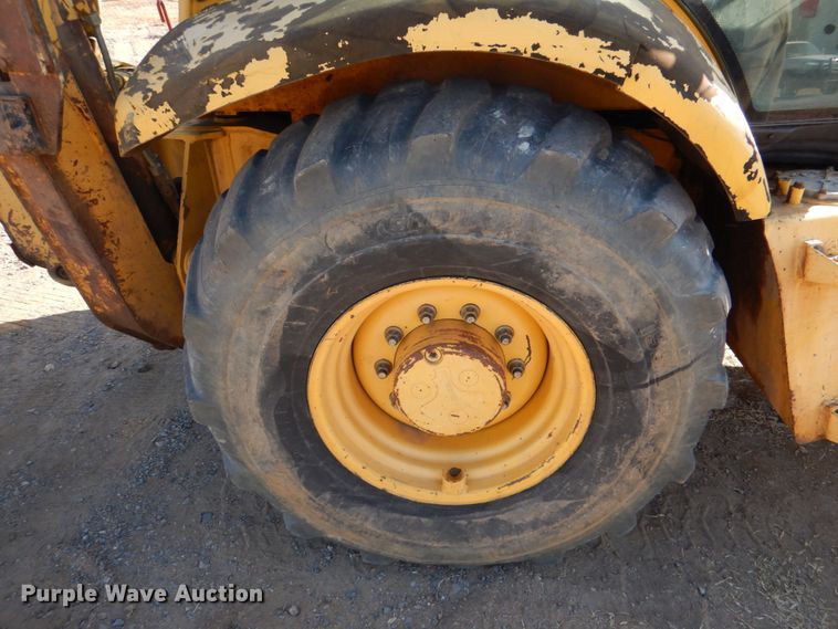 image for item JD9481 2004 Komatsu WB140-2N  backhoe