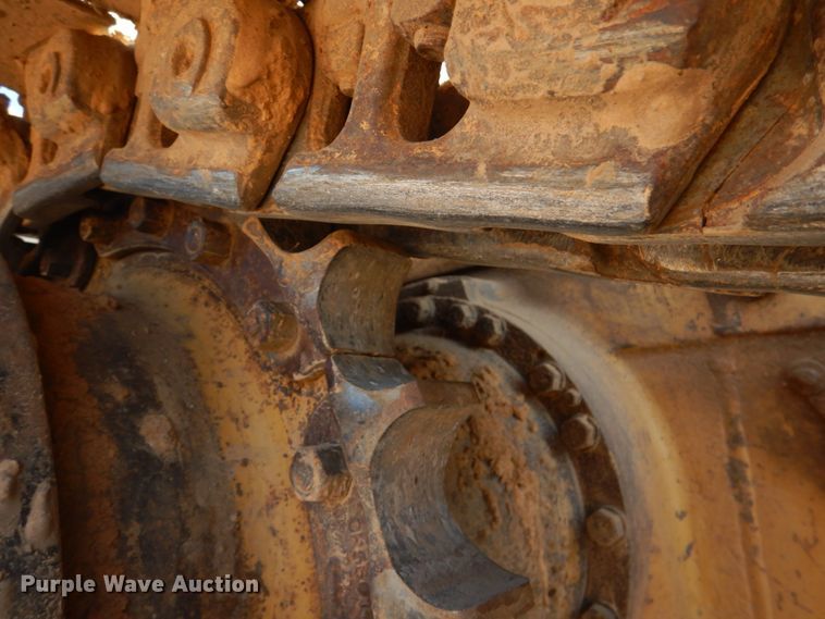 image for item JD9482 1991 Caterpillar D4H  dozer