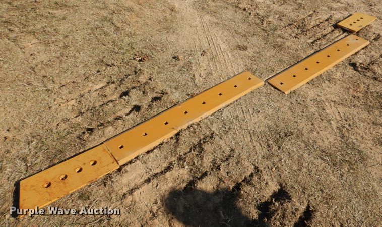 image for item JD9482 1991 Caterpillar D4H  dozer