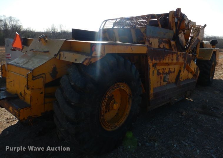 image for item JD9486 John Deere 762  elevating scraper