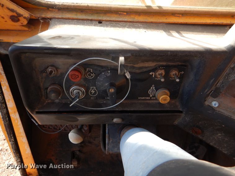 image for item JD9486 John Deere 762  elevating scraper