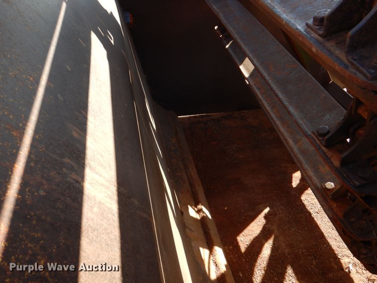 image for item JD9486 John Deere 762  elevating scraper