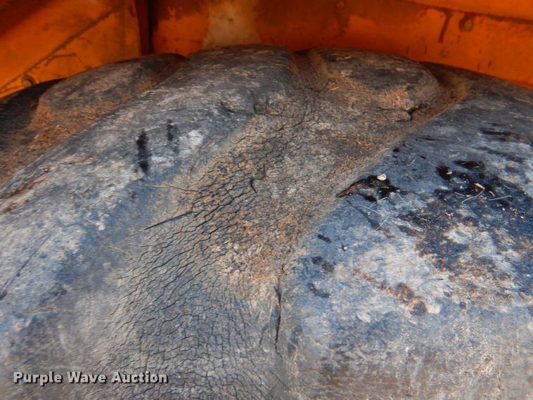 image for item JD9486 John Deere 762  elevating scraper