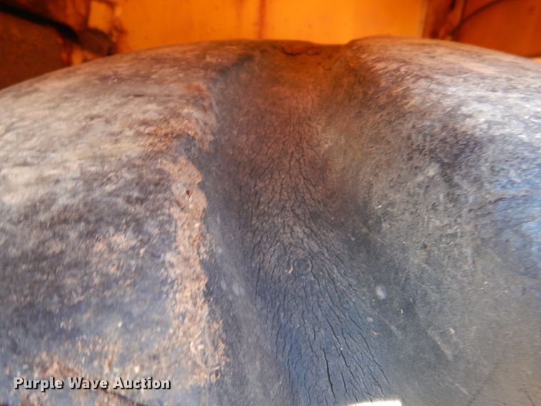 image for item JD9486 John Deere 762  elevating scraper