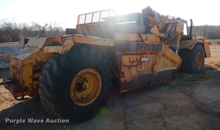 image for item JD9487 1976 John Deere 762  elevating scraper