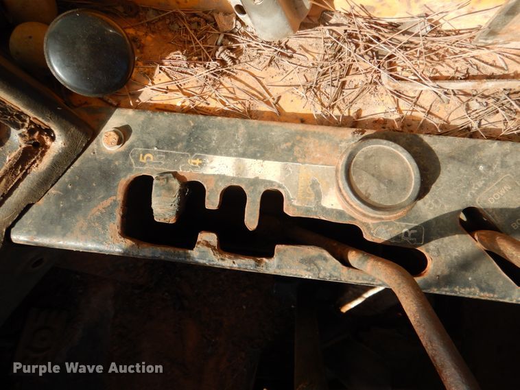 image for item JD9487 1976 John Deere 762  elevating scraper