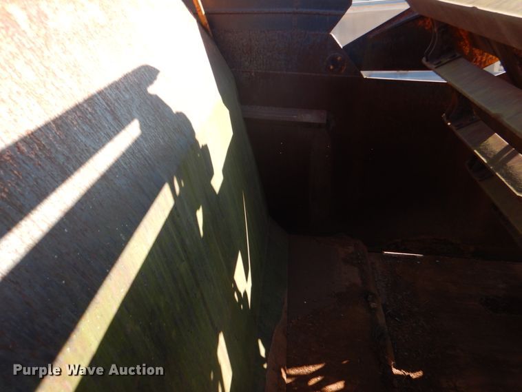 image for item JD9487 1976 John Deere 762  elevating scraper