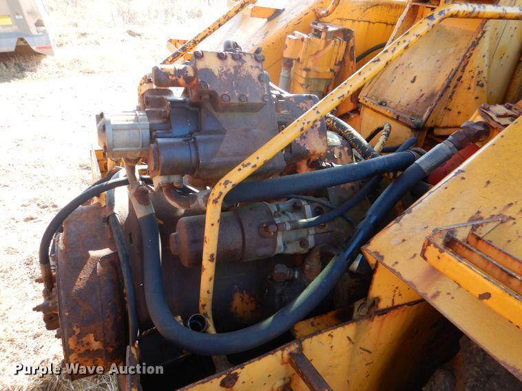 image for item JD9487 1976 John Deere 762  elevating scraper