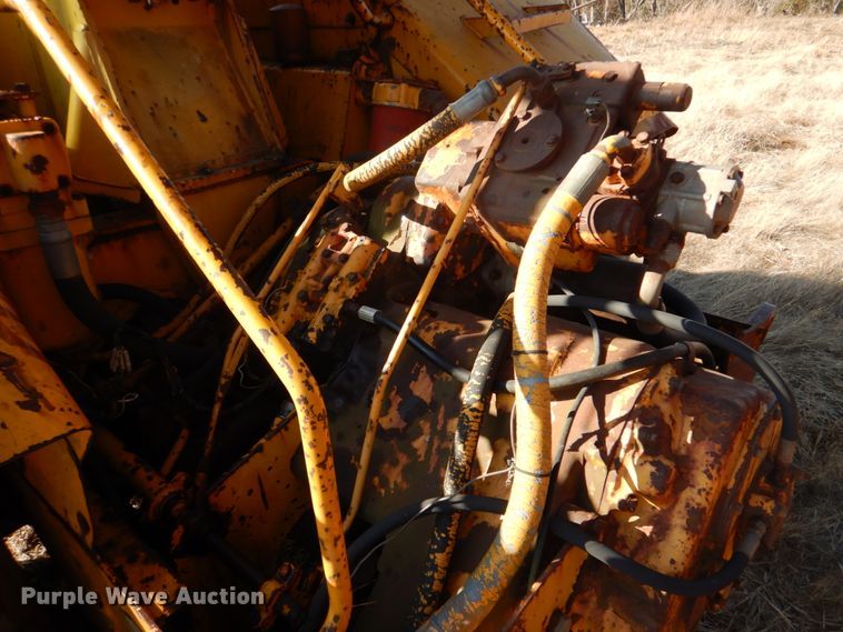 image for item JD9487 1976 John Deere 762  elevating scraper