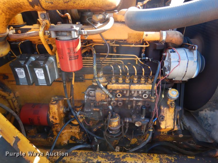 image for item JD9487 1976 John Deere 762  elevating scraper