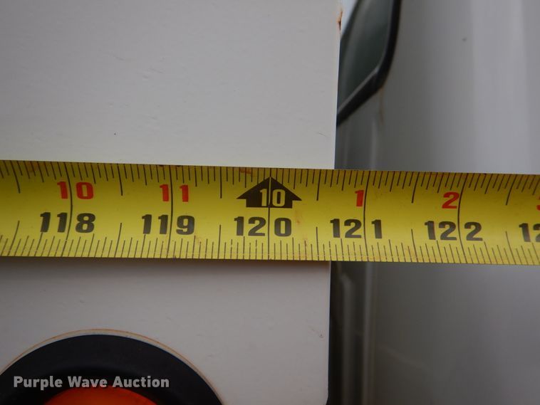 image for item JD9488 2006 Ford F750 Super Duty XLT  fuel truck