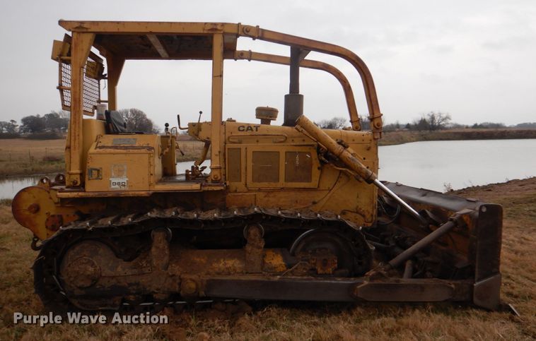 image for item JD9501 1985 Caterpillar D6D  dozer