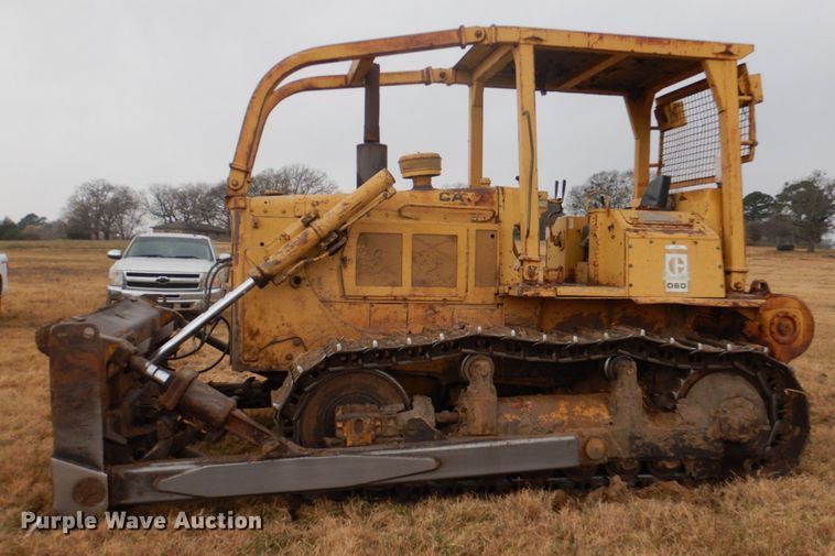 image for item JD9501 1985 Caterpillar D6D  dozer