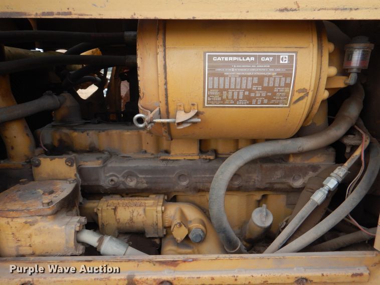 image for item JD9501 1985 Caterpillar D6D  dozer