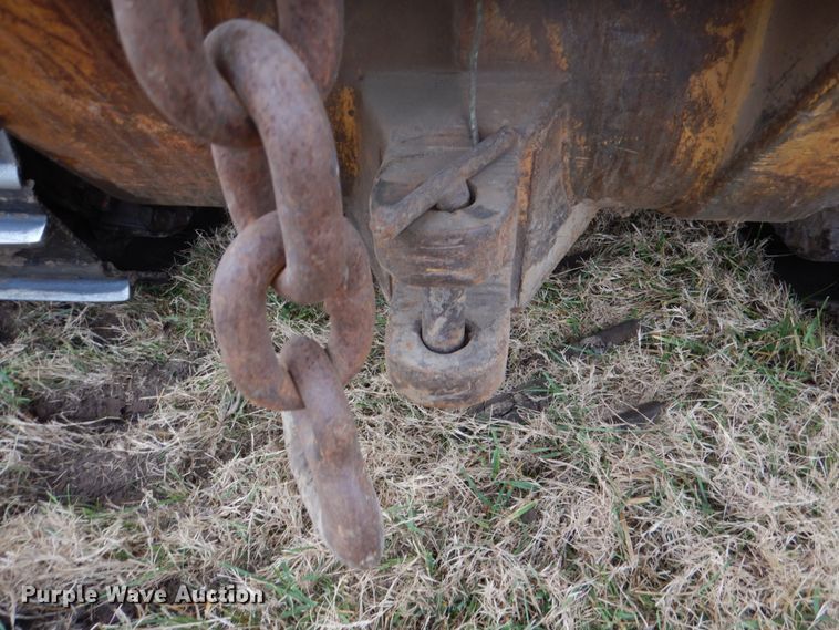 image for item JD9501 1985 Caterpillar D6D  dozer