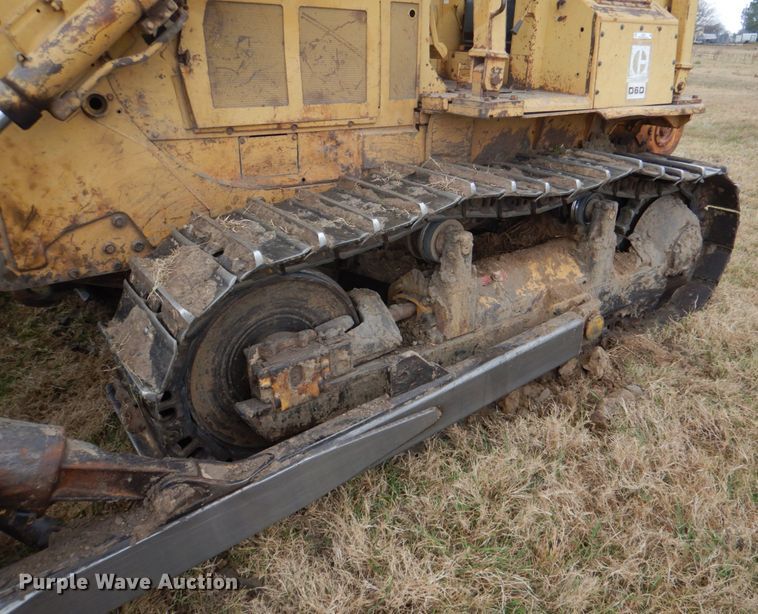 image for item JD9501 1985 Caterpillar D6D  dozer