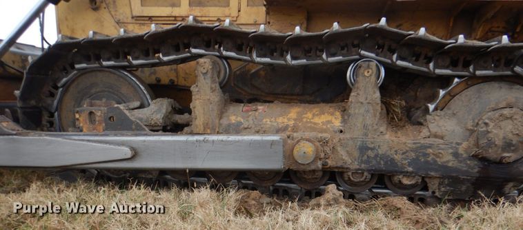 image for item JD9501 1985 Caterpillar D6D  dozer