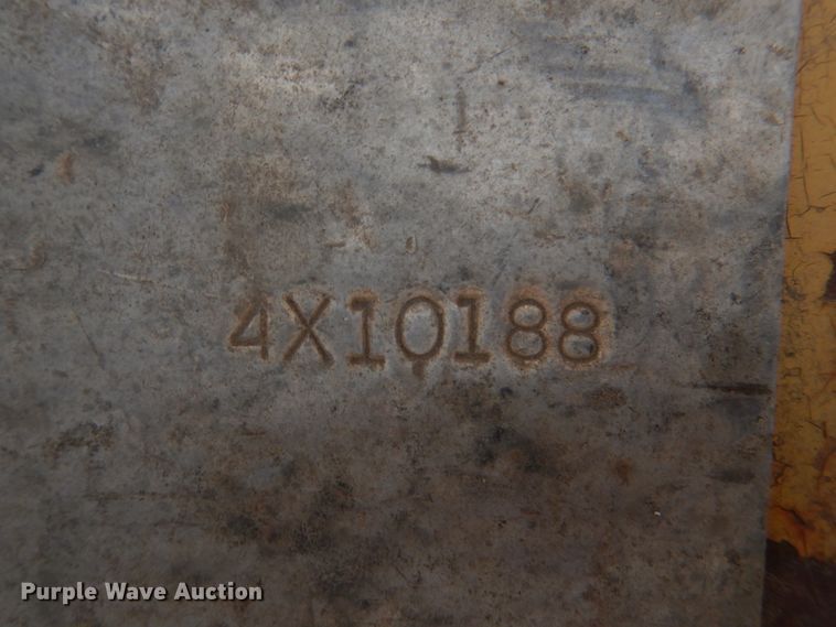 image for item JD9501 1985 Caterpillar D6D  dozer