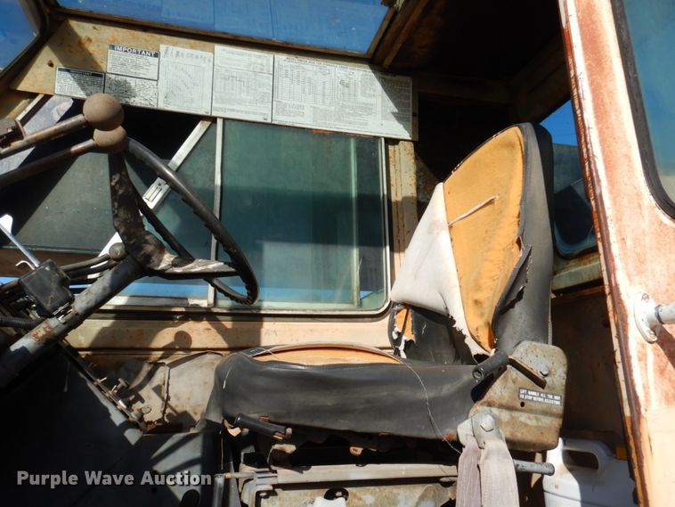 image for item JD9526 P&H Omega 20-20  crane