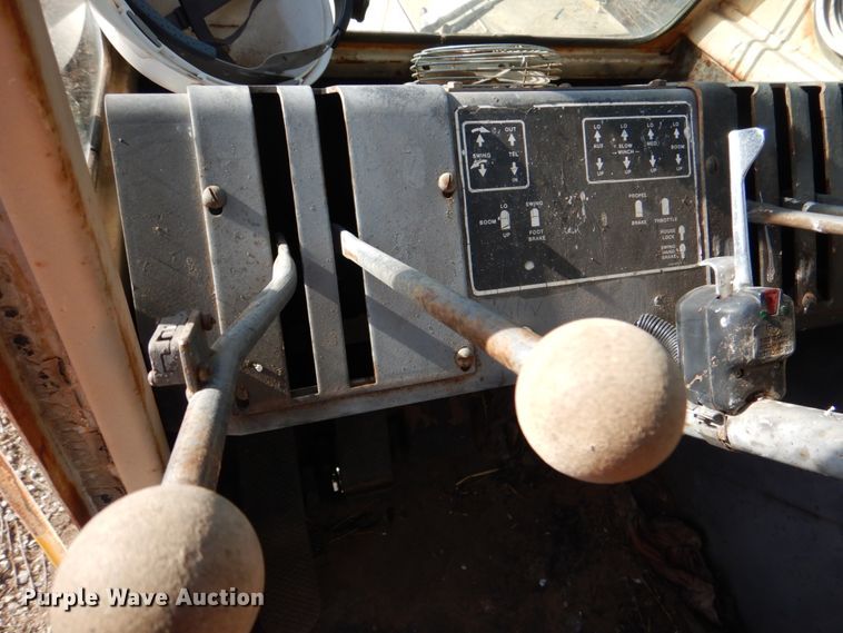 image for item JD9526 P&H Omega 20-20  crane