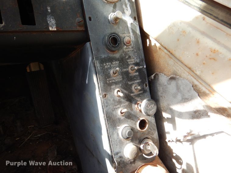 image for item JD9526 P&H Omega 20-20  crane