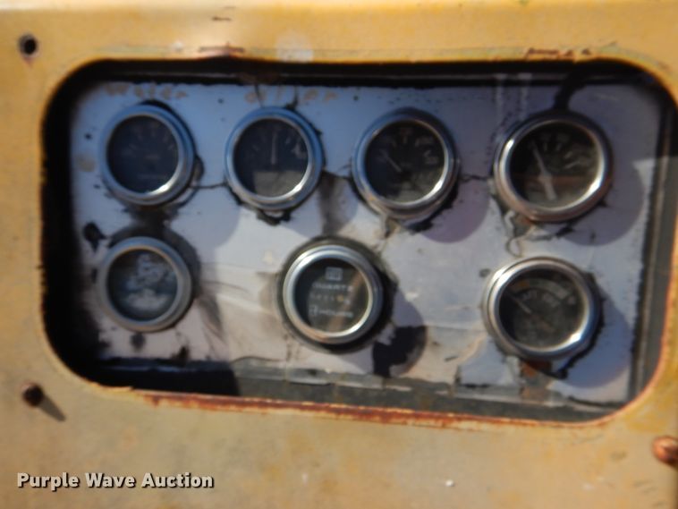 image for item JD9526 P&H Omega 20-20  crane