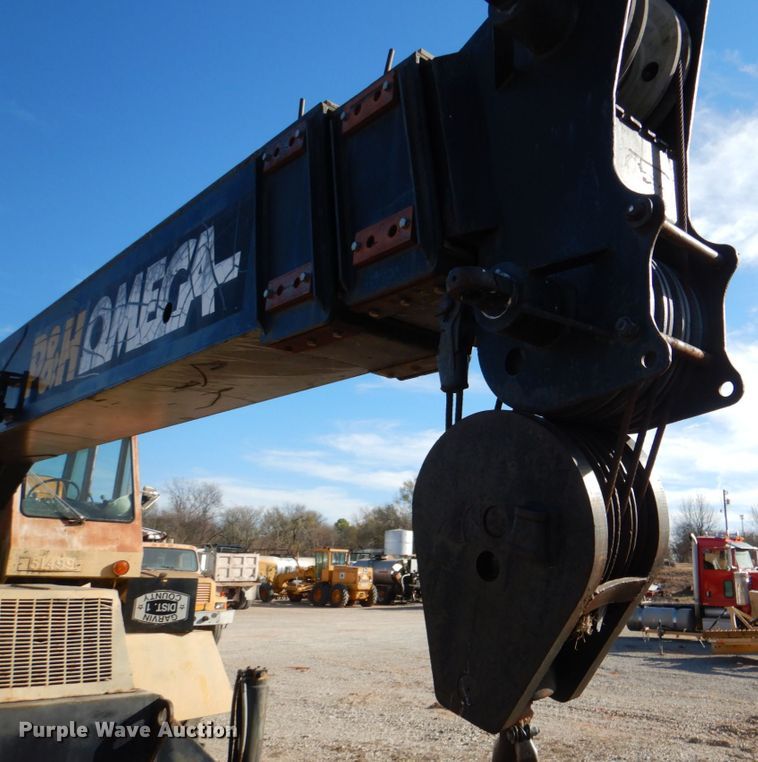 image for item JD9526 P&H Omega 20-20  crane
