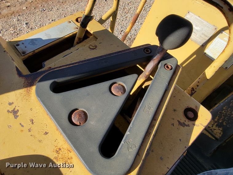 image for item JE9171 Caterpillar 963  track loader