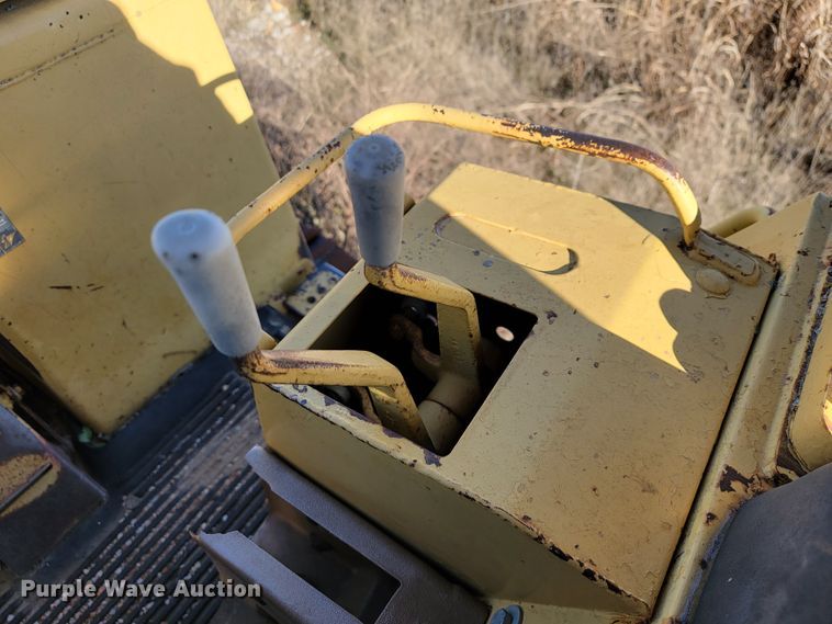 image for item JE9171 Caterpillar 963  track loader