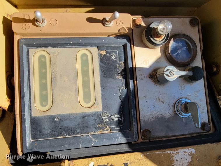 image for item JE9171 Caterpillar 963  track loader