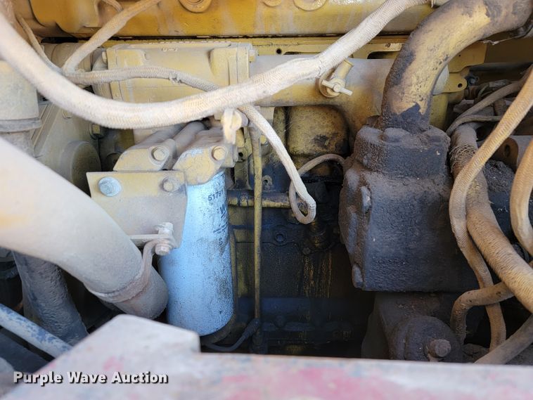 image for item JE9171 Caterpillar 963  track loader