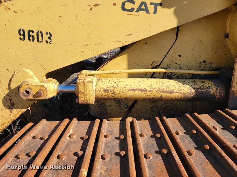 image for item JE9171 Caterpillar 963  track loader