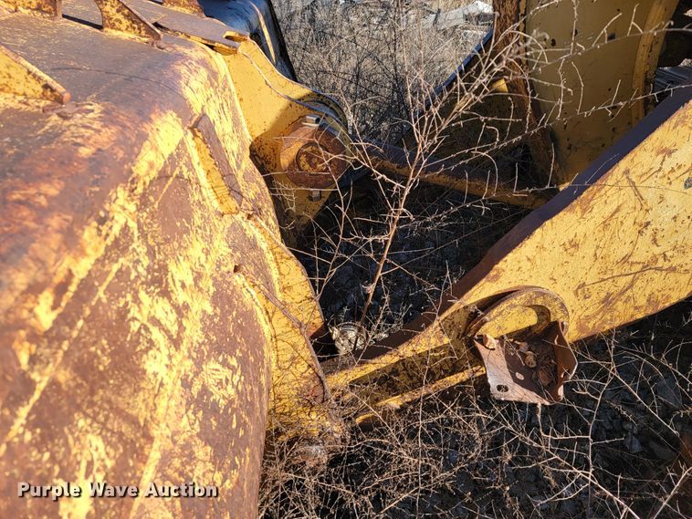 image for item JE9171 Caterpillar 963  track loader