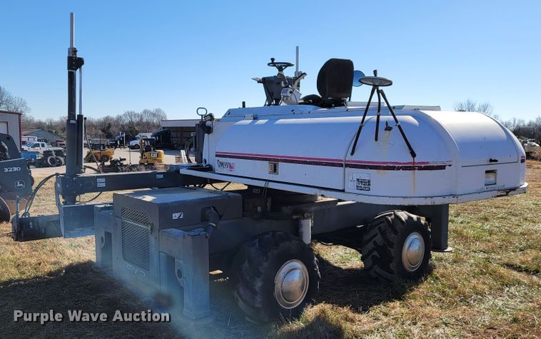 image for item JE9174 2006 Somero SXP  laser screed