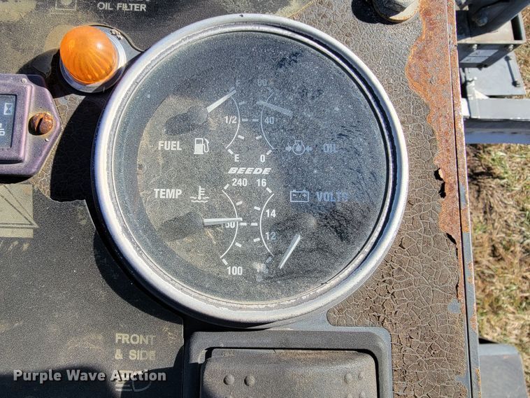 image for item JE9174 2006 Somero SXP  laser screed