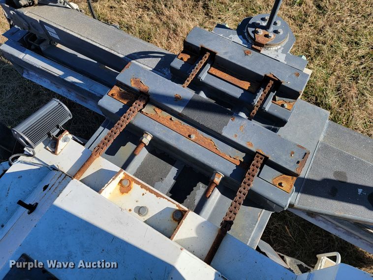 image for item JE9174 2006 Somero SXP  laser screed